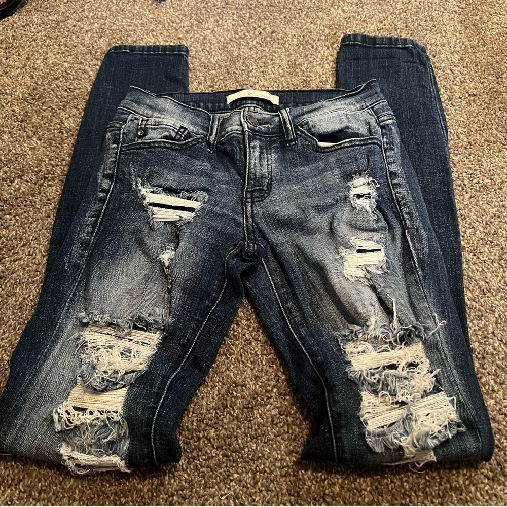 KanCan Distressed Blue Jeans size 25